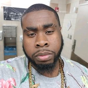 Meet your Posher, Quincy